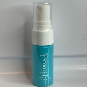 $8🌟 Coola Organic Makeup Setting Spray + Hyaluronic Acid